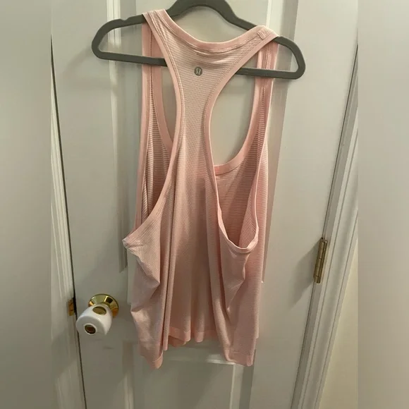 Lululemon Swiftly Tech Racerback Tank Top 2.0 *Race Length Strawberry Milkshake - Picture 7 of 7